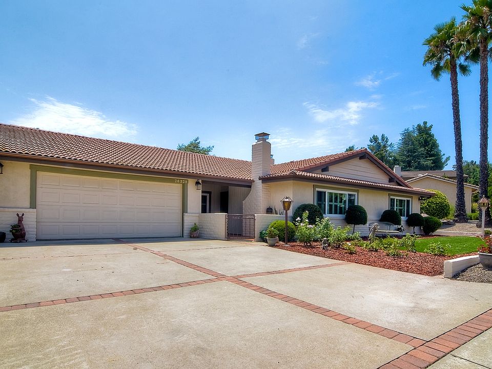 1st image of 28325 Glenmeade Way