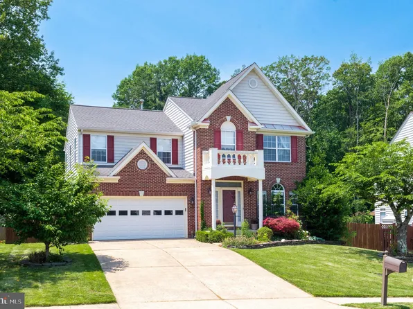 5833 Rhode Island Dr, Woodbridge, VA 22193
