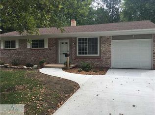 2945 Quincy Ln, Lansing, MI 48910