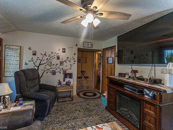 3rd image of 612 High Ave