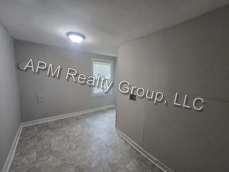 1215 King St — Photo 13