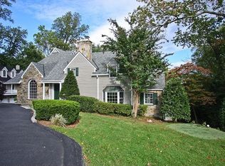 5401 Bradley Blvd, Bethesda, MD 20814