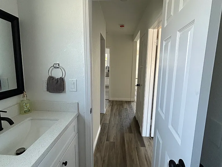 280 S Sadler Ave #2 — Photo 20
