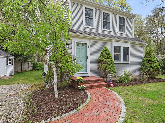2nd image of 5 Deerfield Road
