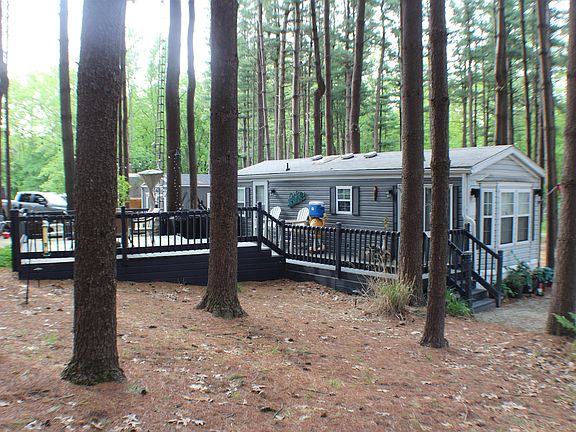 2nd image of 115 Woodland Pass