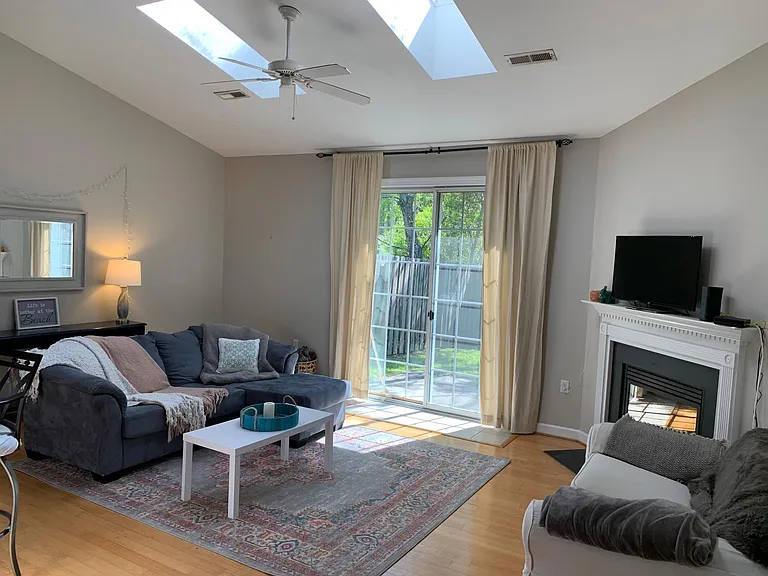 5340 Christian Dr — Photo 4