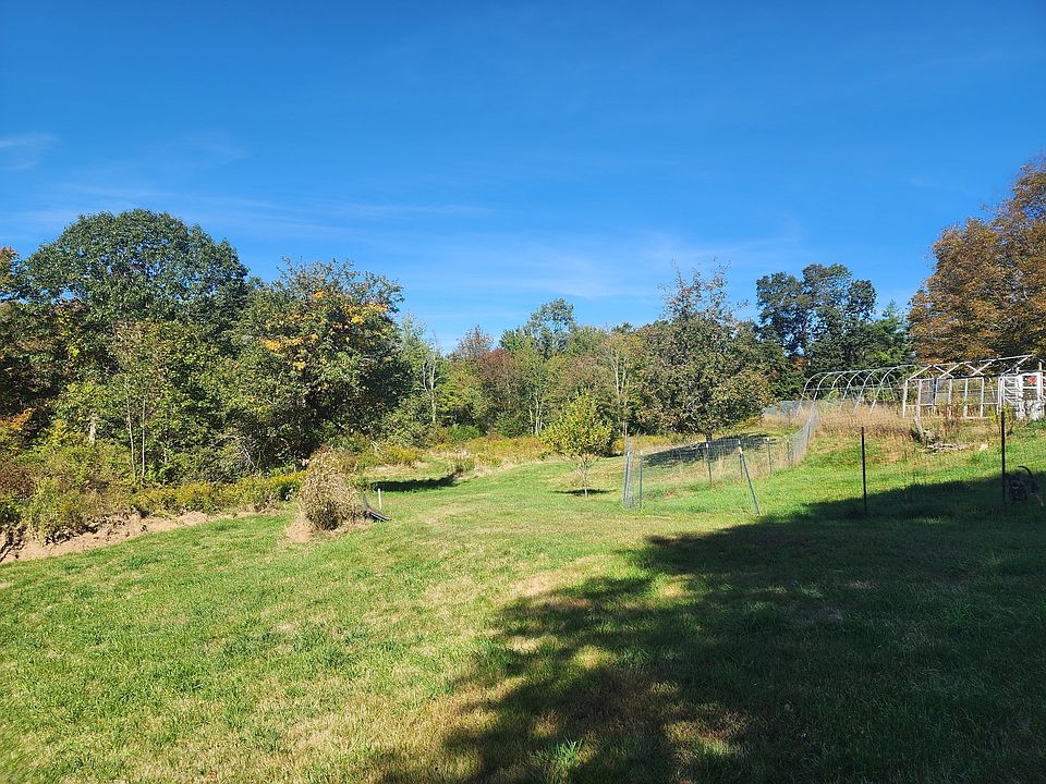 1st image of 0 Putnam Rd