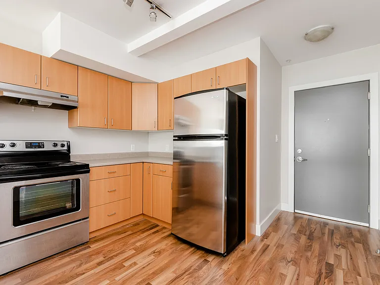 725 Yates St #305 — Photo 5