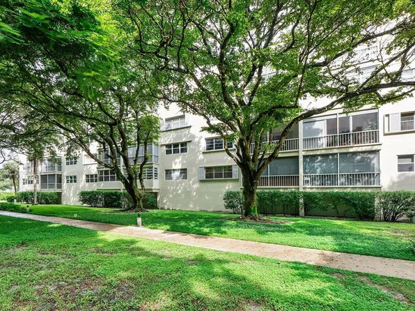 6731 CYPRESS Road #205, Plantation, FL 33317