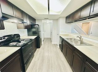 2612 Gwendolyn Ln APT B, Austin, TX 78748