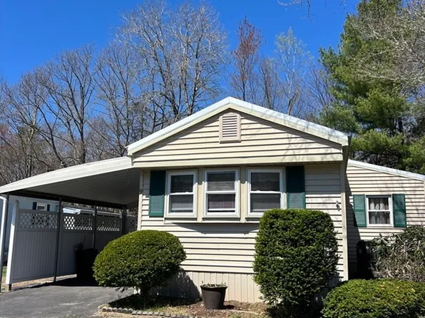 9 Christian Ave, Hudson, MA 01749