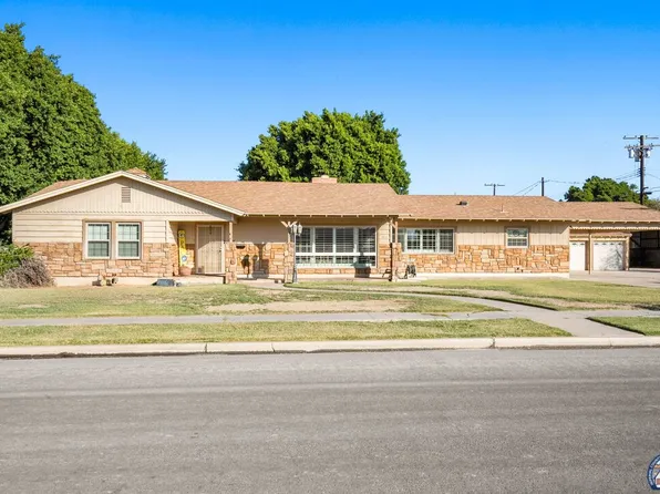 335 W 8th St, Holtville, CA 92250