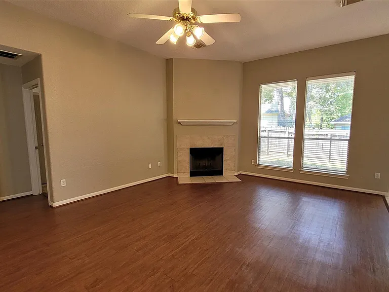 3825 Evergreen Way — Photo 9