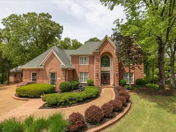 9084 S Wilderwood Ln, Cordova, TN 38016