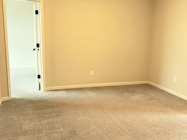 3971 Cedar Grove Ln — Photo 11