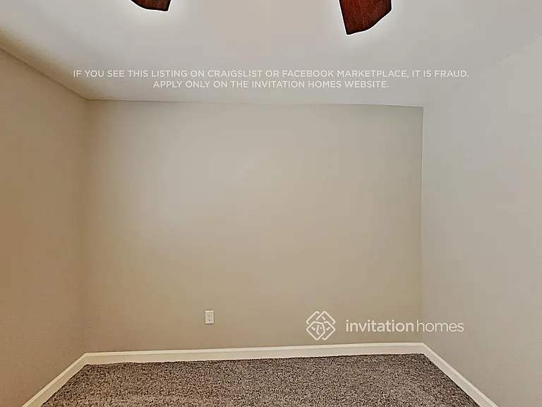 420 E Tulane Dr — Photo 11