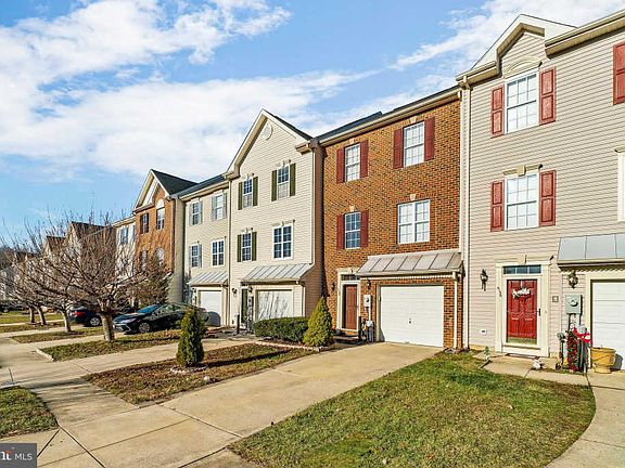2nd image of 4138 Brown Bark Cir