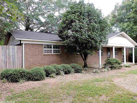 2nd image of 120 Alanna Dr