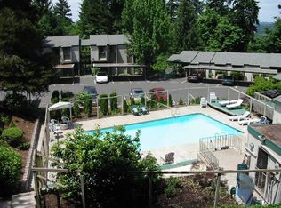 694 Rural Ave S, Salem, OR 97302