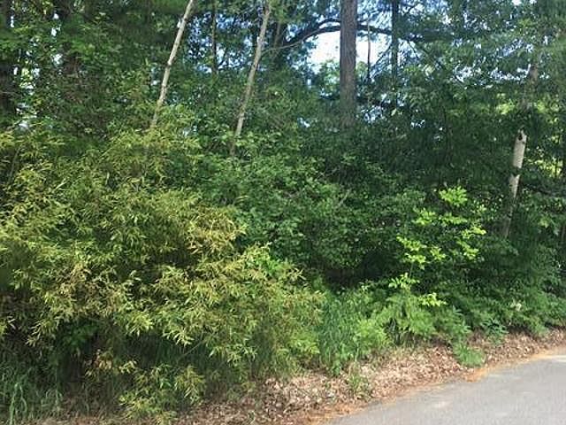 1st image of Pebble Creek Dr