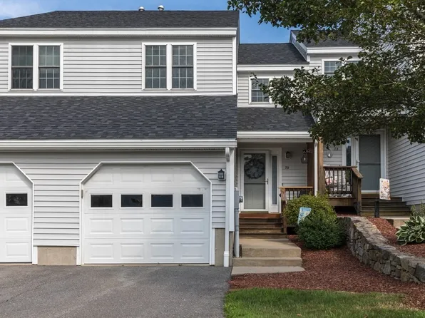 70 Green Briar Rd #70, Fitchburg, MA 01420