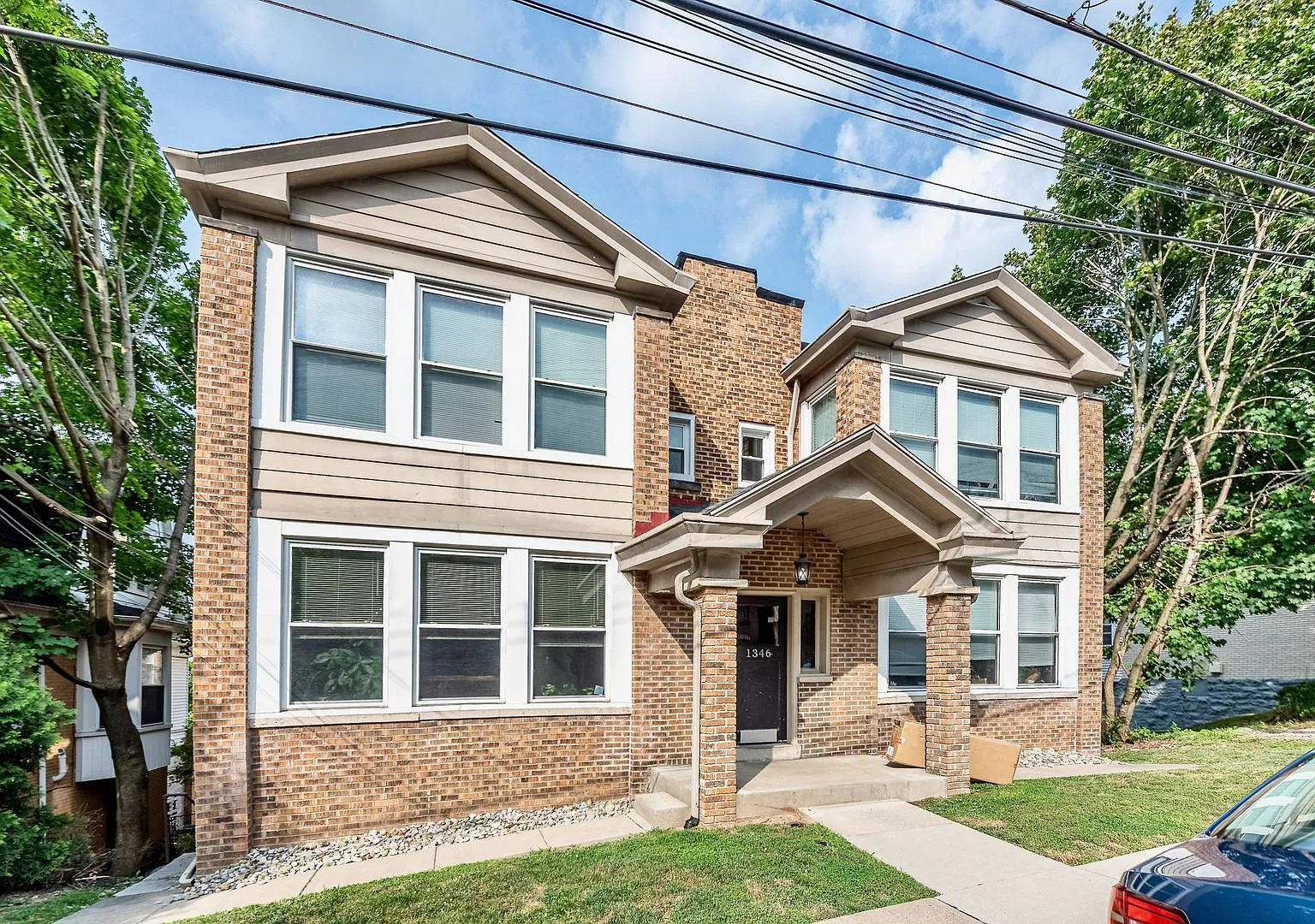 Amazing Location * Beautiful Apartments in Dormont * Available Now * Pet Friendly * Renovated — Photo 3