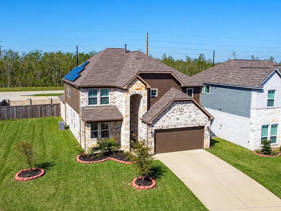 2642 Sunlit Meadow Trl