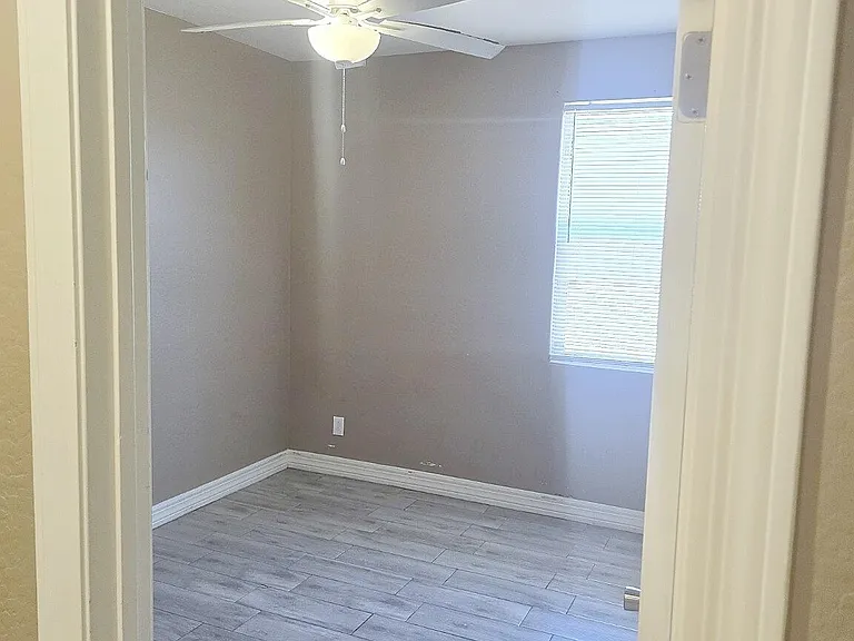 16792 W Gwen St — Photo 13
