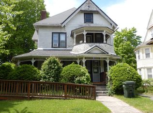 288 Saint James Ave, Springfield, MA 01109