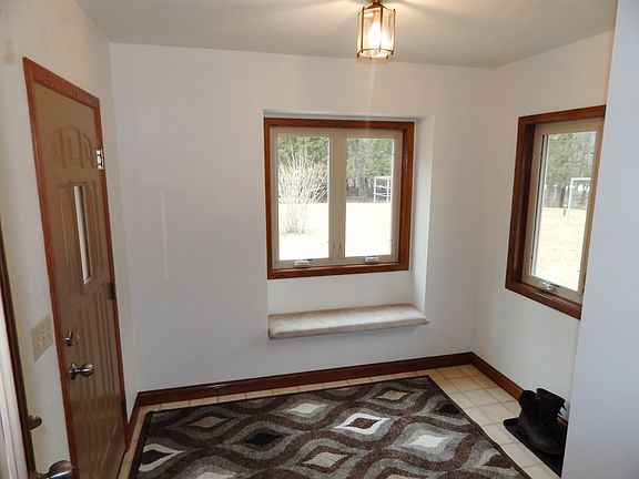5th image of 3387 Rolling Hill Dr