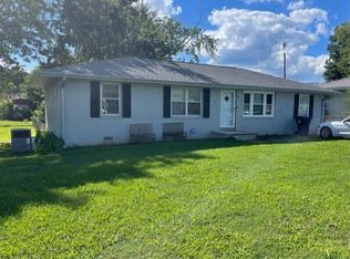 108 E Edison Ave, Muscle Shoals, AL 35661