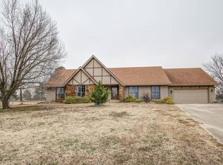 508 Lexington Rd, Sapulpa, OK 74066