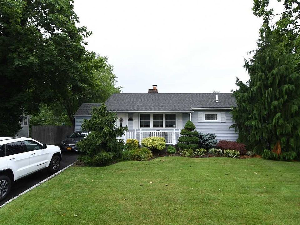 1st image of 309 Glynn St