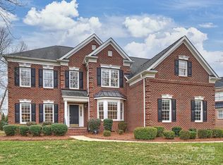 6042 Legacy Cir, Charlotte, NC 28277