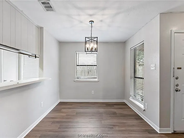 616 Cross Timbers Dr — Photo 5