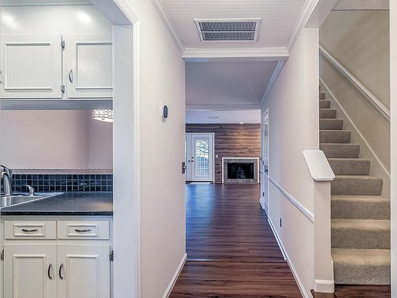 2nd image of 3106 Bethel Rd Unit 27