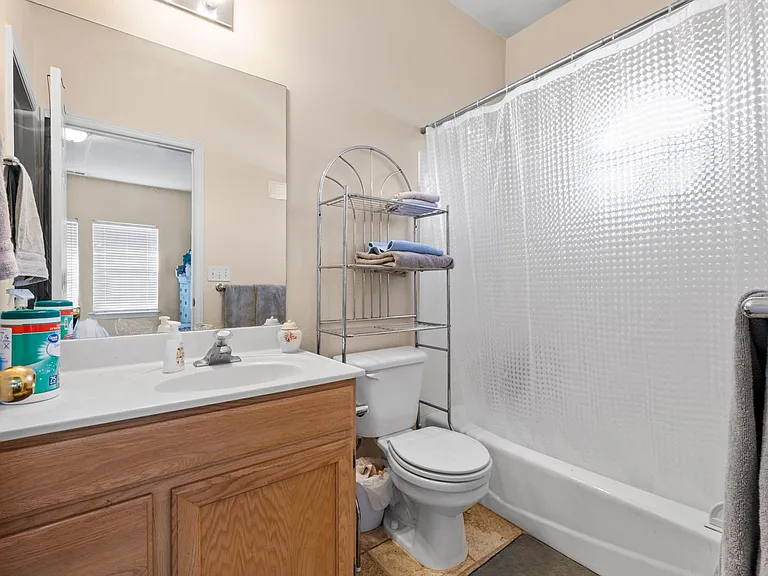 454 N Seven Peaks Blvd #317 — Photo 10