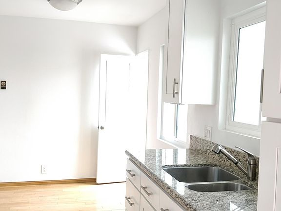 4th image of 230 Bicknell Ave APT 203
