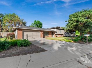 10035 W Skycliffe Ave, Boise, ID 83704