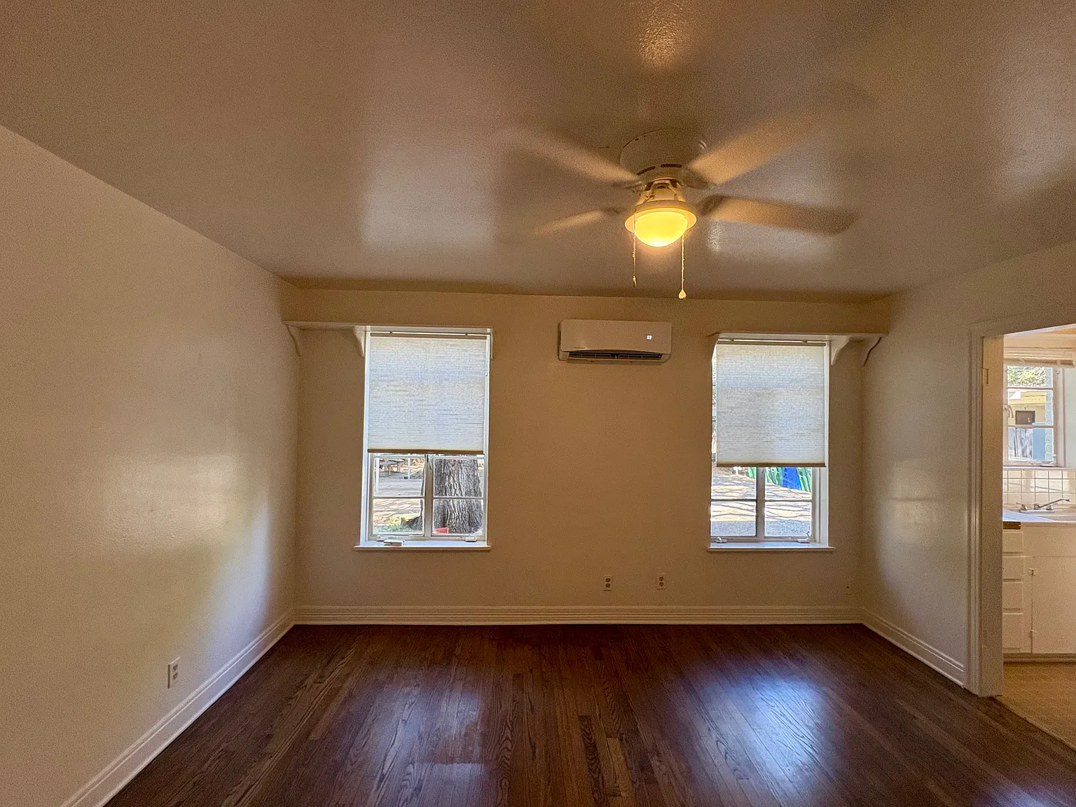 1 bed, 715 sqft, $1,695 — Photo 2