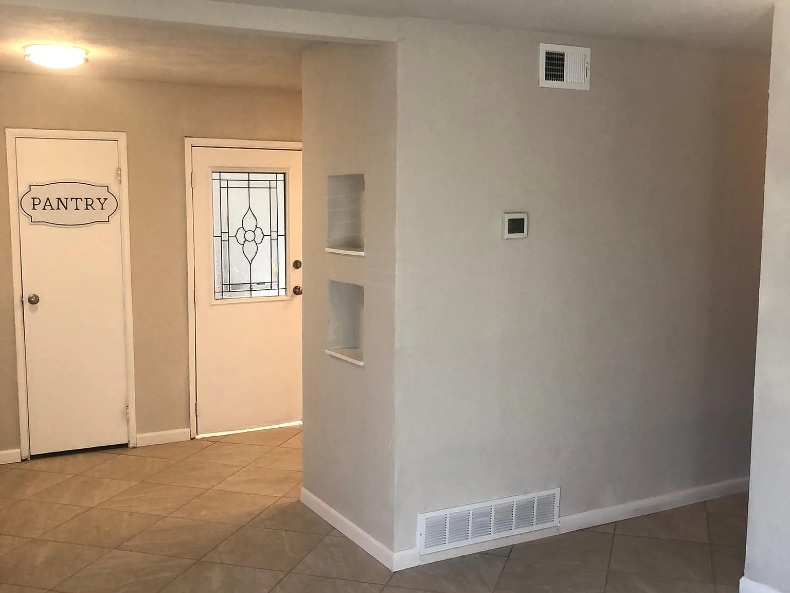 809 NW 17th St — Photo 3
