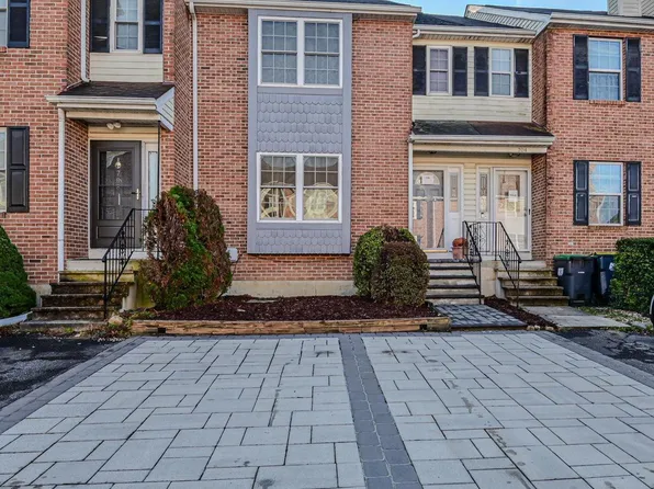 706 6th St, Newark, DE 19711