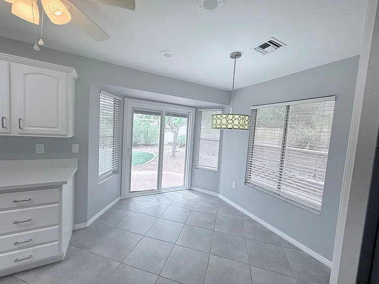 9709 Blue Bell Dr — Photo 9