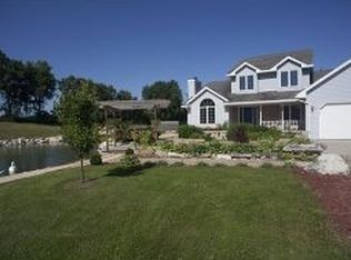 17405 Twin River Ct, Maribel, WI 54227