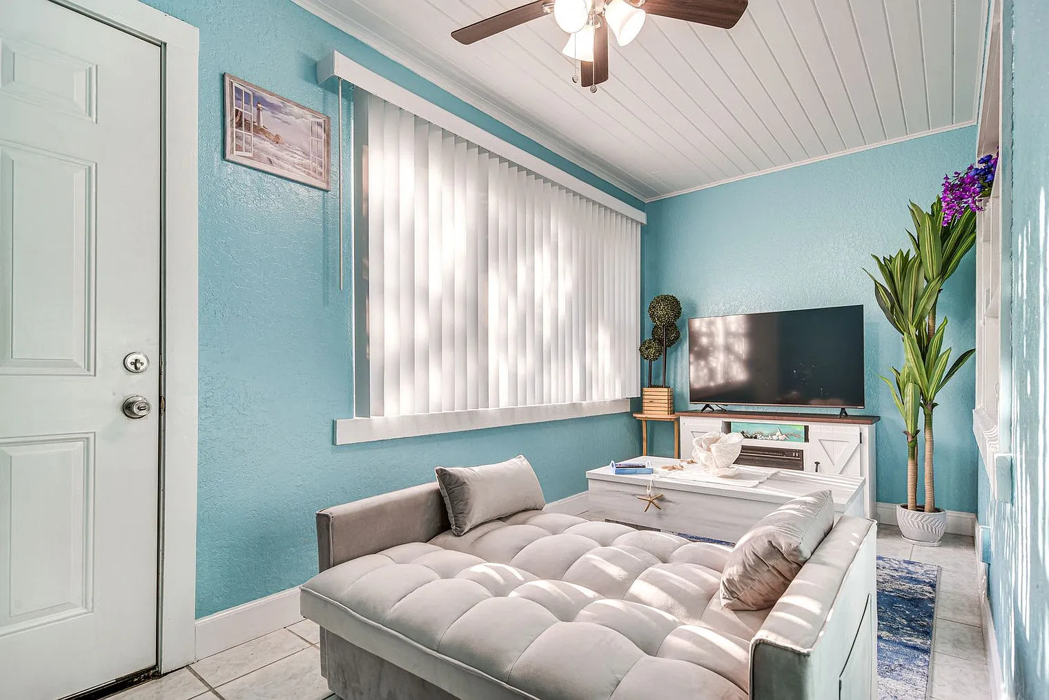 1 bed, 1.0 bath, 495 sqft, $2,322 — Photo 4
