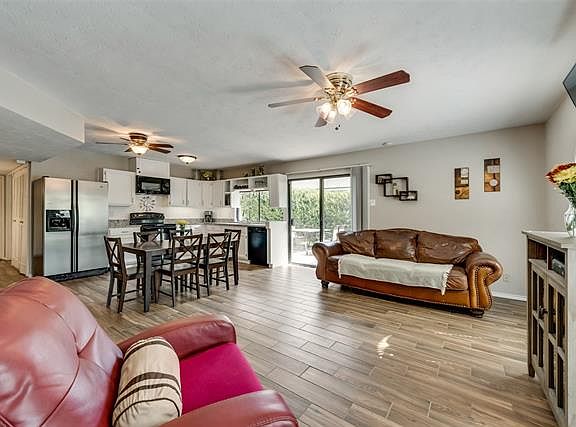 5th image of 5045 Amhurst Ln