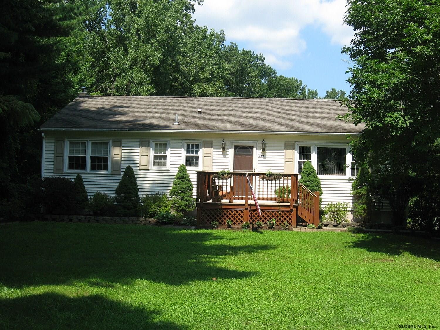249 Elm Ave E, Selkirk, NY 12158 Zillow