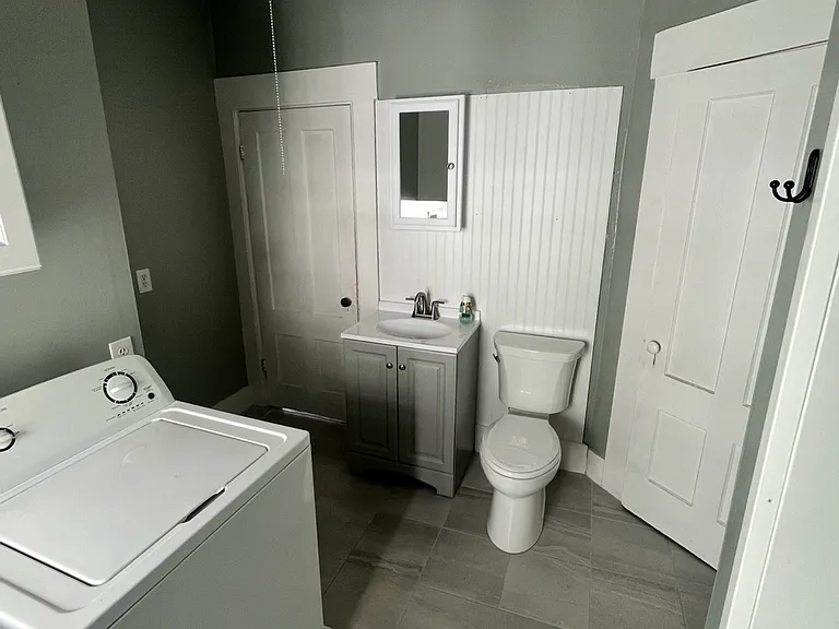 263 Green St #2 — Photo 7