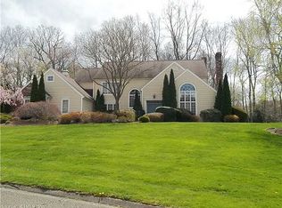 60 Putting Green Ln, Orange, CT 06477