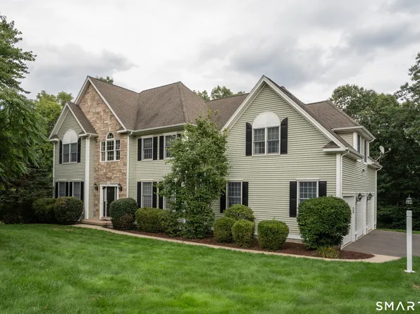 16 Hendrickson Lane, Farmington, CT 06085